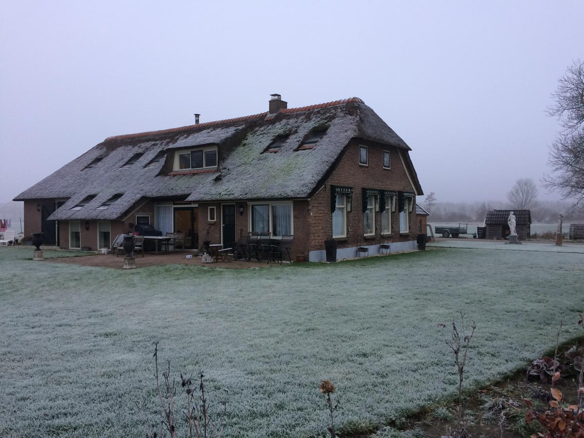B&B Op Wijngoed Havelte Esterno foto